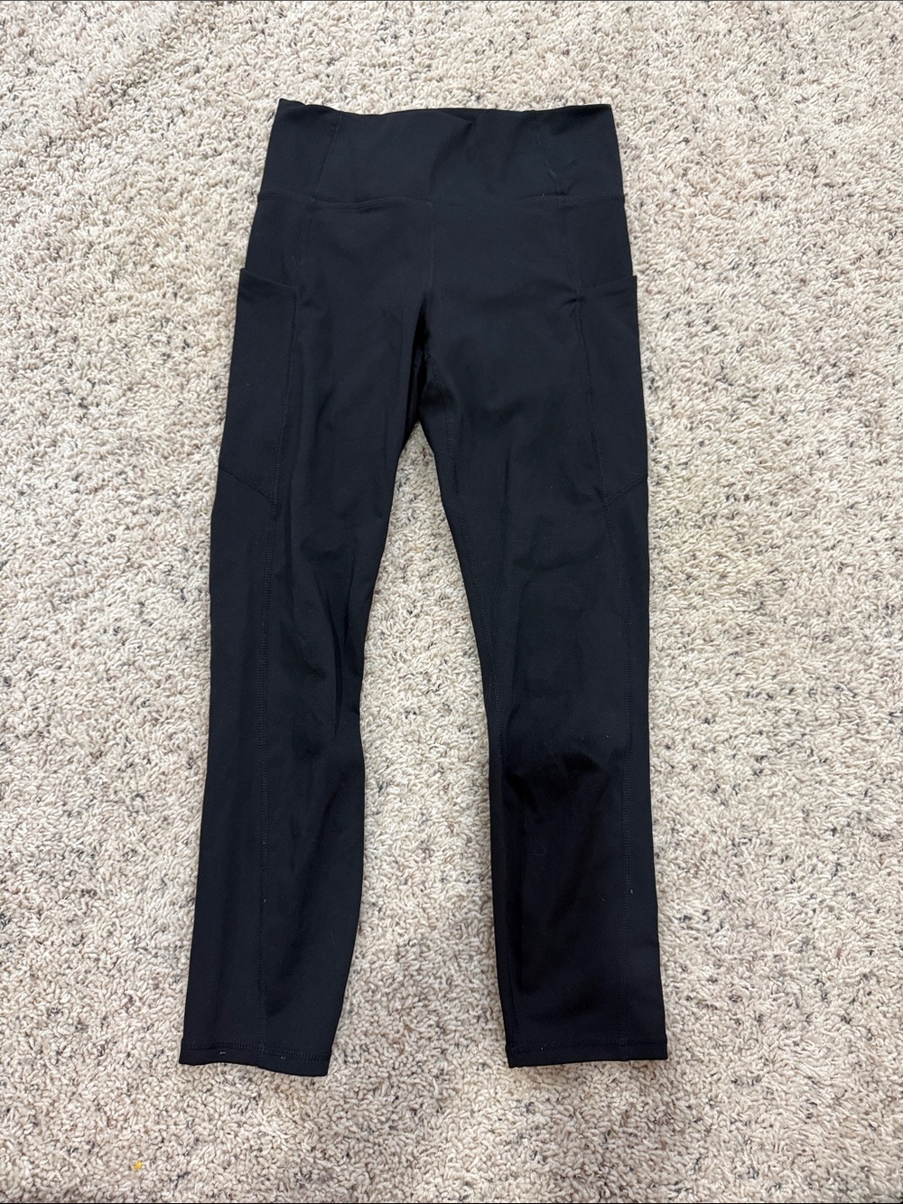 Fabletics Black High-Waist Capris